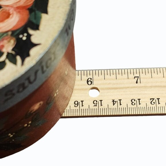 Hand Painted Artist Signed Oval Shaker Box Nativity Scene 6" x 4.75" - Picture 11 of 14